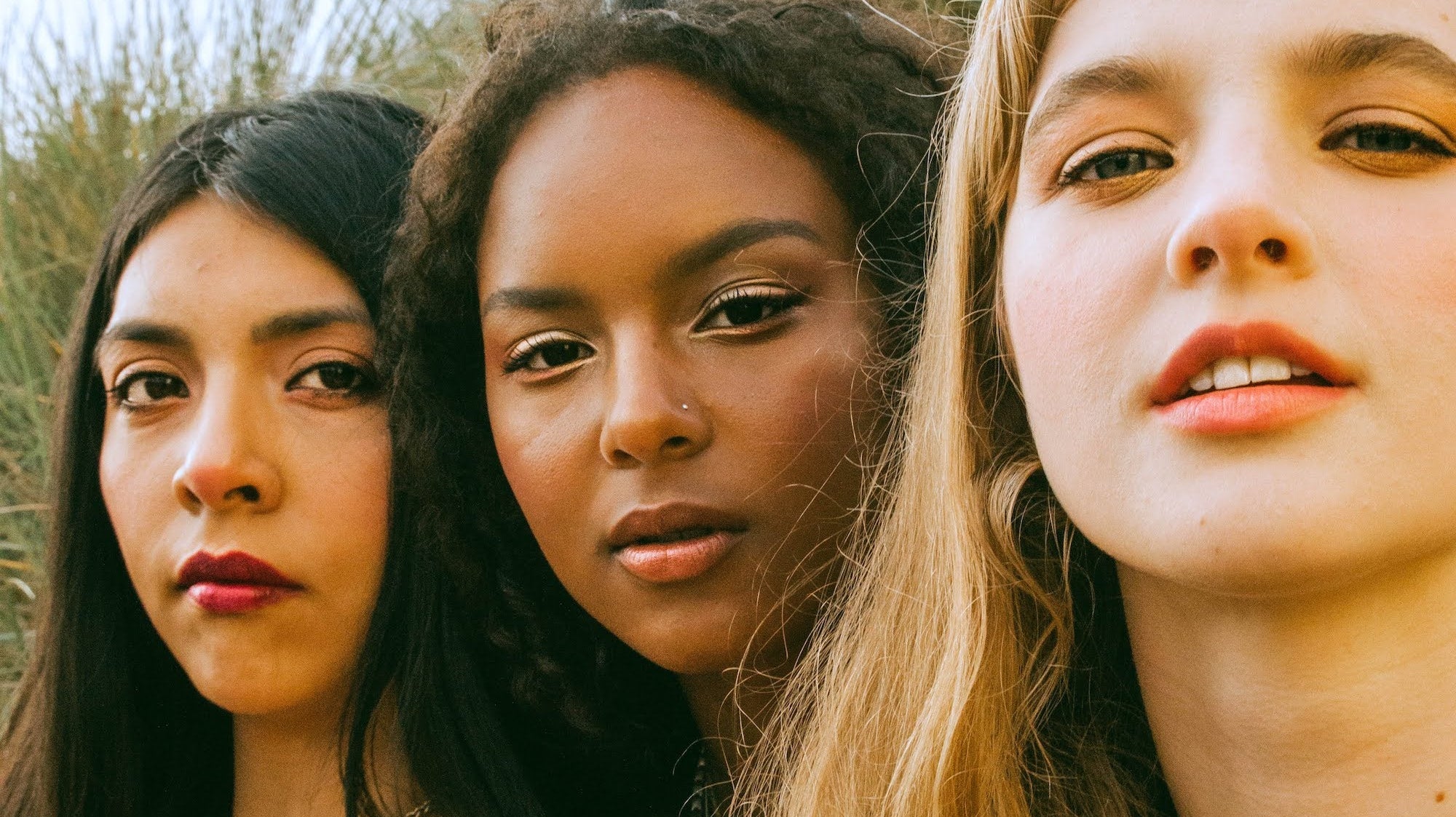 Summer Solstice is Back: 3 Golden-Hour Looks