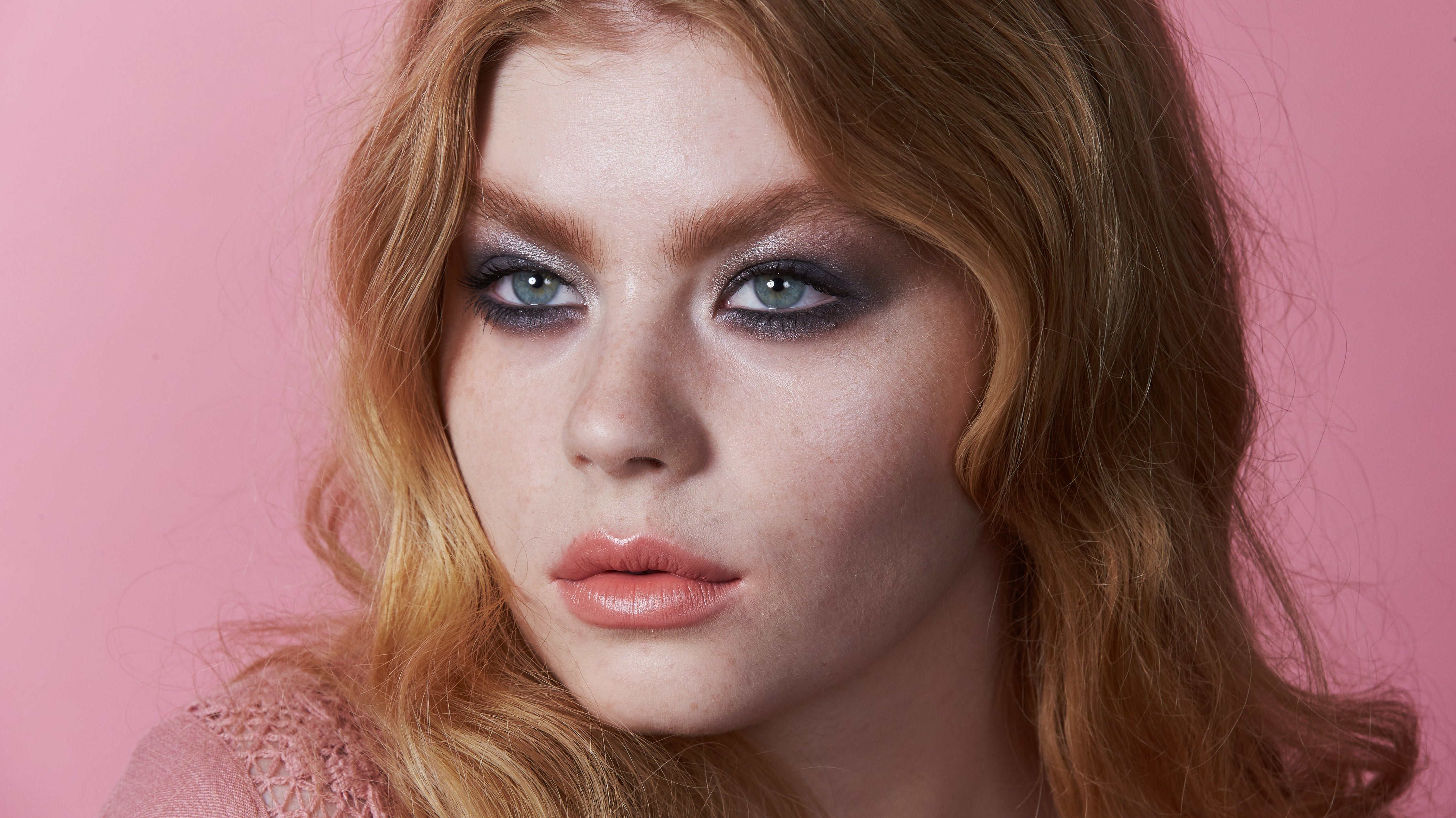 Soft Grunge Makeup, But Make It Clean