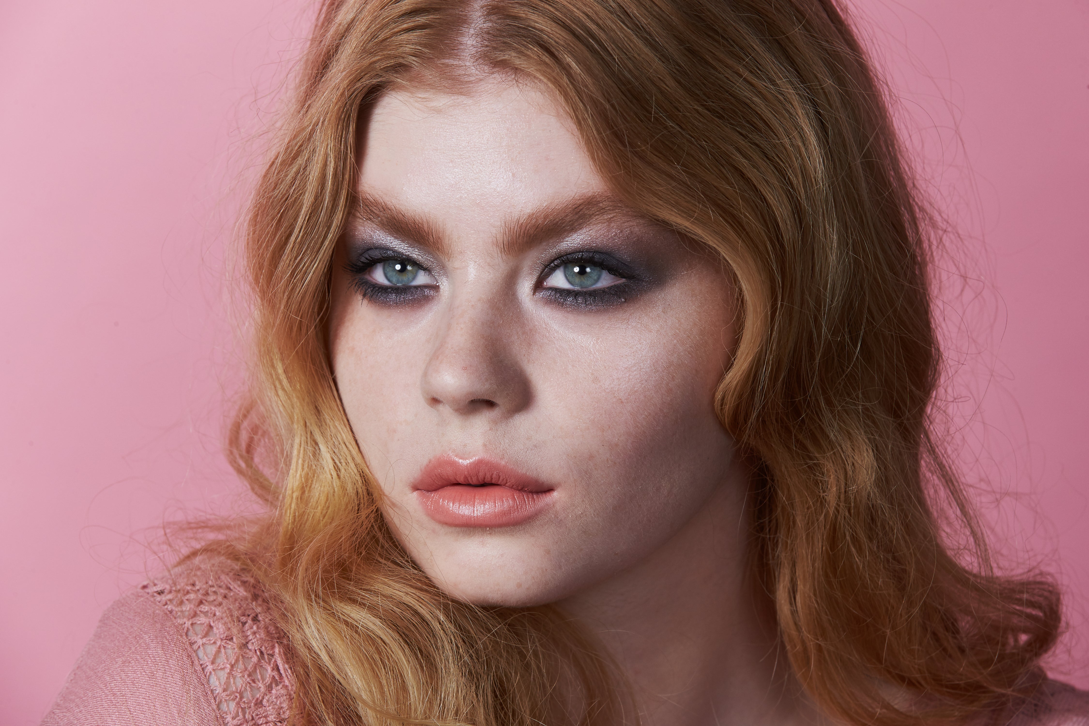 Soft Grunge Makeup, But Make It Clean