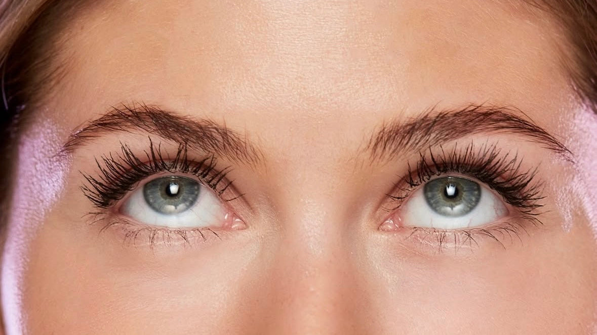 How to Choose the Right Mascara for Your Lash Type