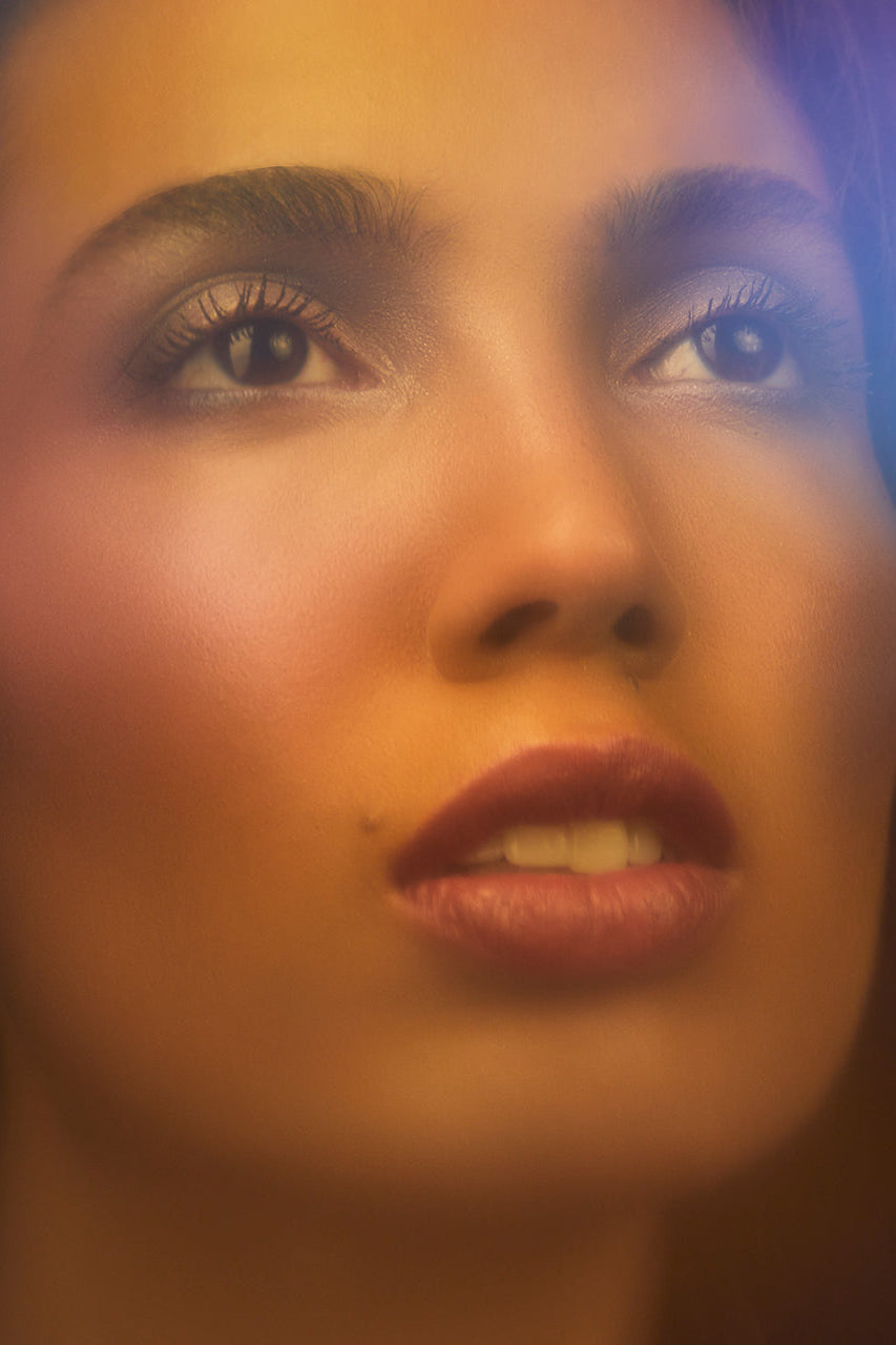 Moonlight Crystal Eyeshadow Palette: On Model