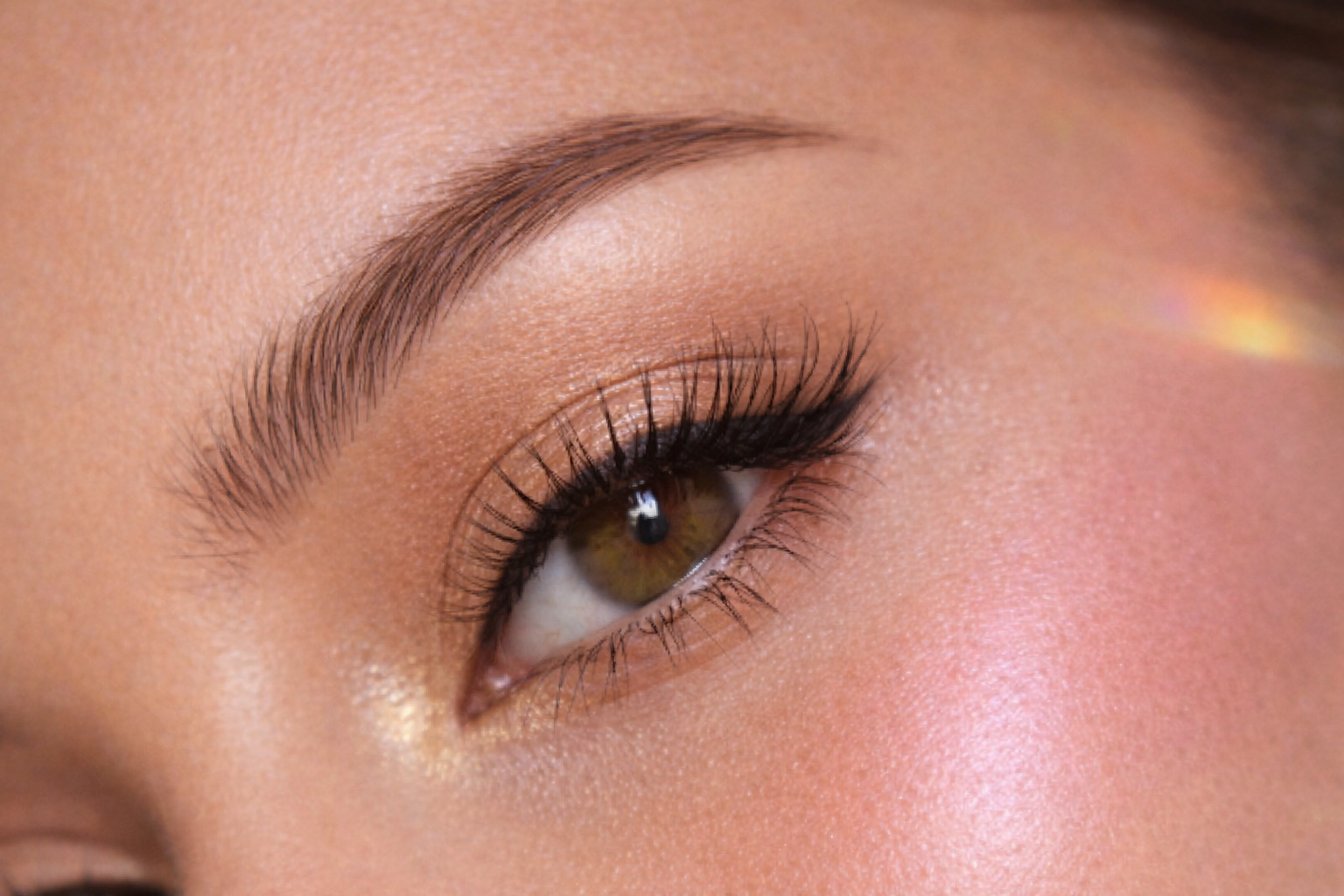 Big Eye Energy: How to Make Your Eyes Look Bigger With Makeup